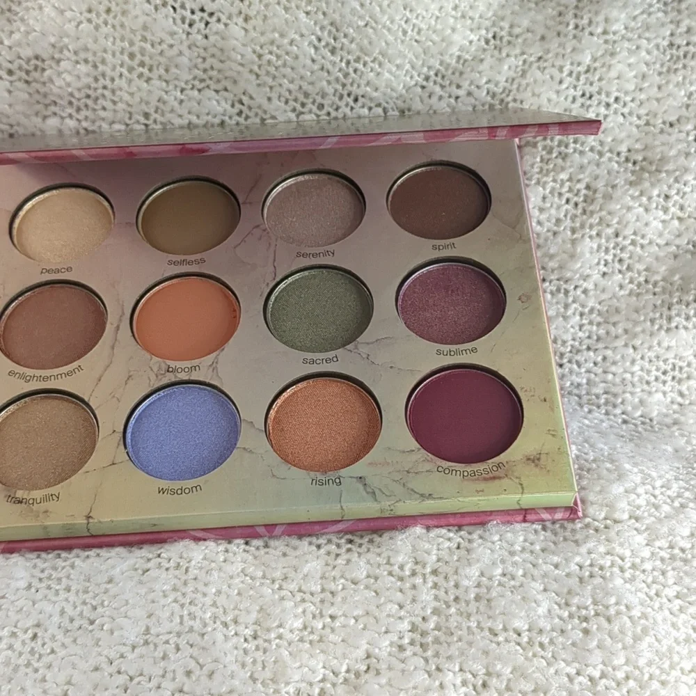 OFRA LOTUS Eyeshadow Palette, 12-1.5g pans